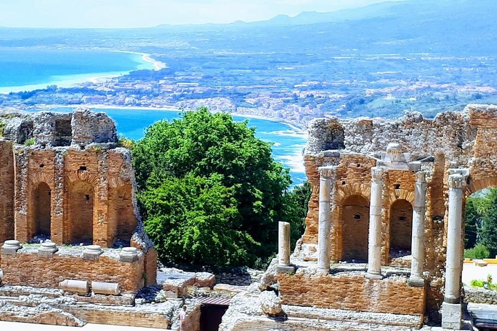 Etna & Taormina private tour from Catania - Image 1