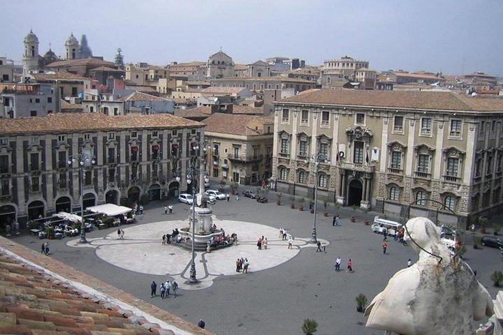 One Day Tour in Catania and Trekking on Etna - Image 2