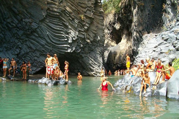 Private Day Tour of Gole Alcantara with tradional food and wine tasting - Image 1