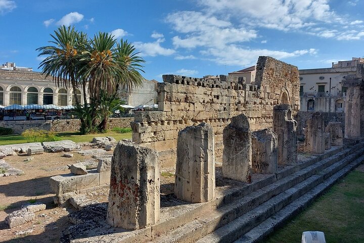 Private guided tour of Ortigia from Catania - Image 3