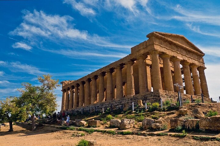 Private Guided Tour Valley of the Temples from Catania - Image 3