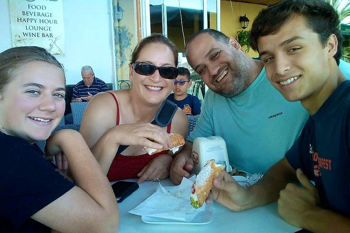 Private Tour of Taormina and Castelmola with traditional lunch - Image 4