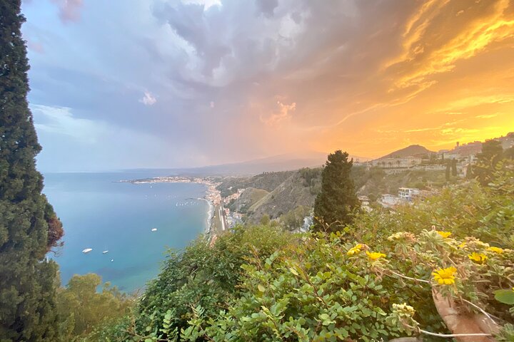Taormina to discover the most beautiful landscapes in the world - Image 3