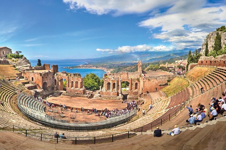 Taormina to discover the most beautiful landscapes in the world - Image 2