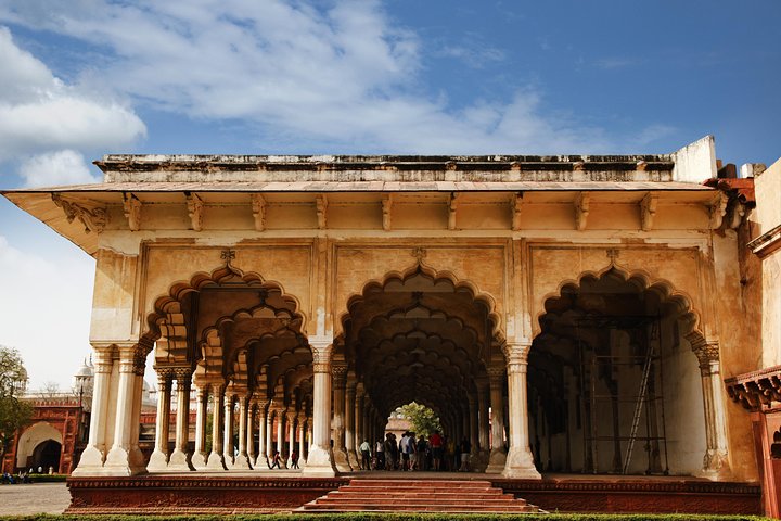 Chennai to Taj Mahal and Agra Same Day Tour with Return Flights - Image 5