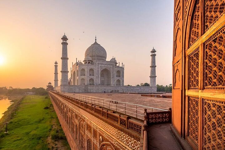 From Chennai - Overnight Taj Mahal Agra Private Tour by Return Flights - Image 2