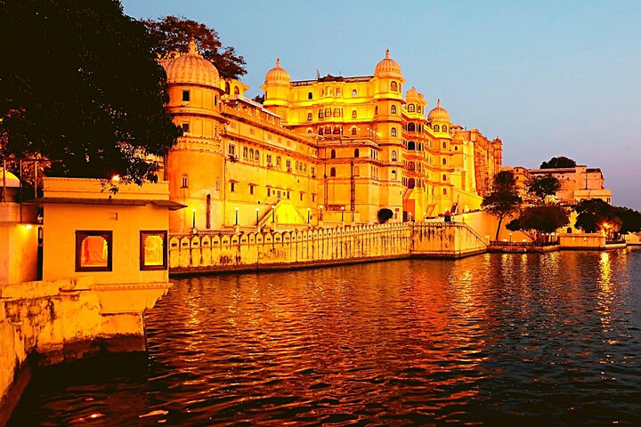 Shore Excursion Private: Rajasthan Forts Palaces from Kochi/Chennai With Flights - Image 1