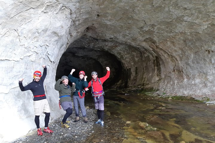 Cave Stream & Castle Hill/Kura Tawhiti guided tour from Christchurch - Image 2
