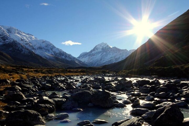 Christchurch to Mt Cook via Lake Tekapo Half-Day Tour (One-Way) - Image 2