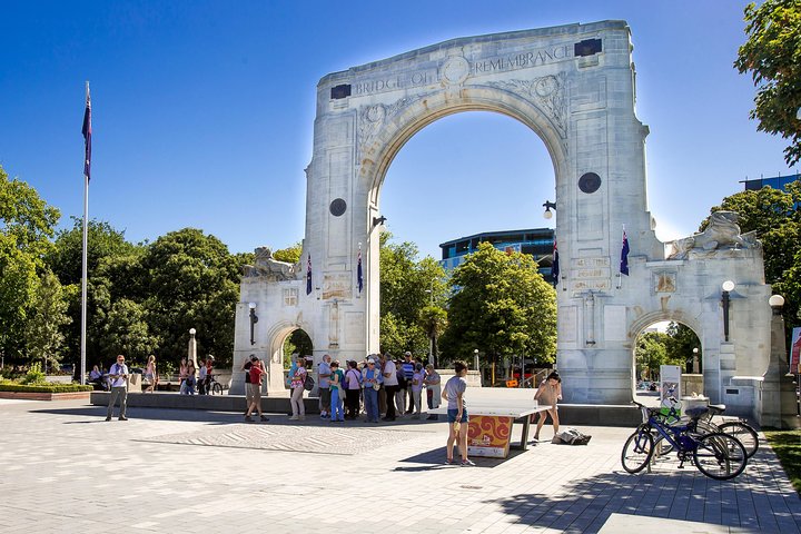 Private Photo Tour of Christchurch - Image 5