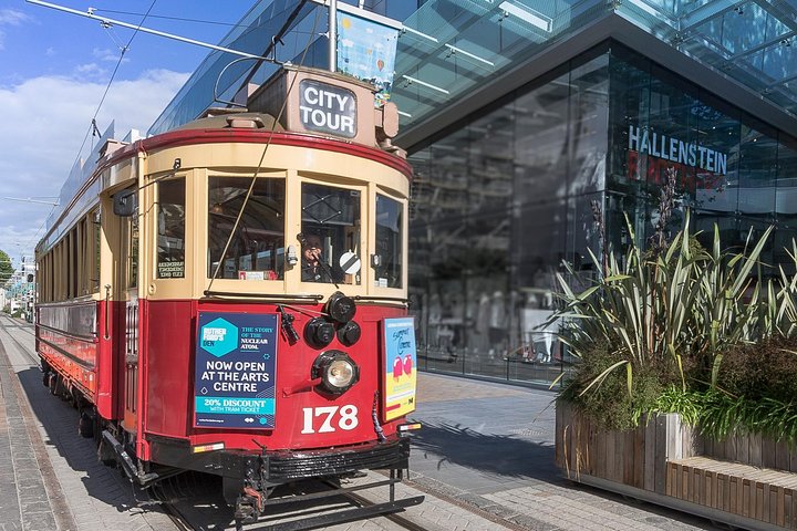 Private Photo Tour of Christchurch - Image 3