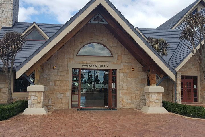 Private Waipara Valley Wine Tasting Tour with optional Gourmet Lunch - Image 2