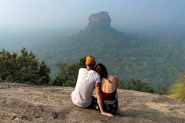 14-Days Private Tour in Sri Lanka with Pick Up - Image 3