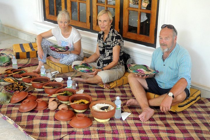 14-nights/15-days Sri Lanka round tour by car - with Nilaveli Beach - Image 3