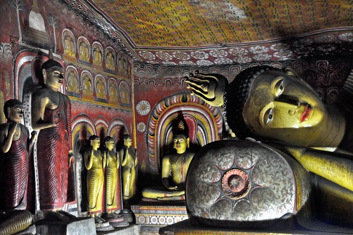 2-days Transfer from Colombo to Trincomalee or Nilaveli - Sightseeing Tour - Image 2