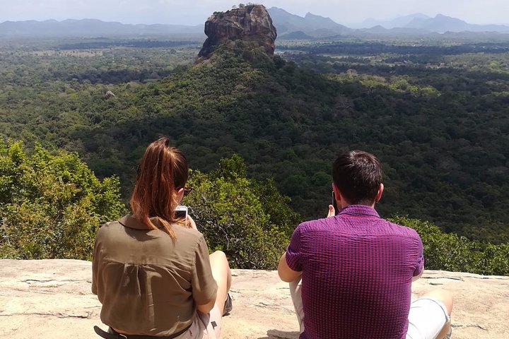 3 Day SriLanka Cultural Tour:Dambulla/ Sigiriya/ Polonnaruwa / Minneriya/ Kandy - Image 2