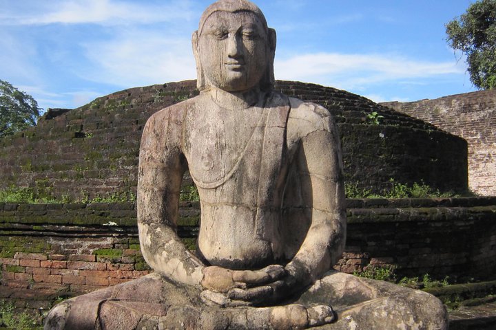 4 Days Tour To Polonnaruwa Sigiriya Dambulla Kandy & Nuwara Eliya - Image 3
