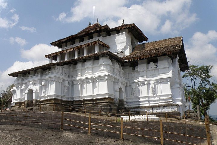 7-Day Culture and Heritage tour of Sri Lanka - Image 3