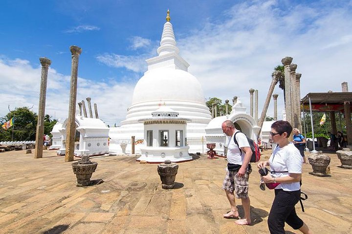 7-Day Culture and Heritage tour of Sri Lanka - Image 1