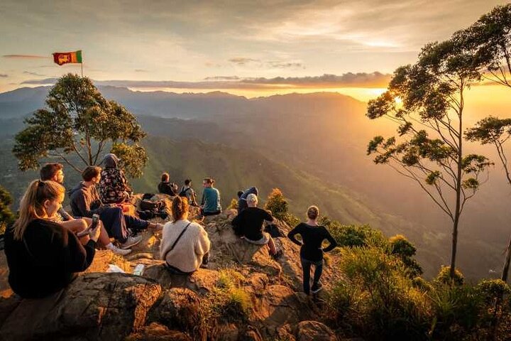9 Days Private Vehicle With Driver Explore Srilanka By Your Own Plans - Image 2