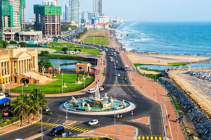 Afternoon Private Custom Colombo City Tour from Colombo Harbor. - Image 3