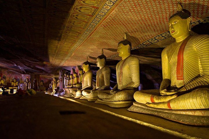 All Inclusive 4-Day Tour to Kandy,Nuwara Eliya,Sigiri Dambulla&Polonnaruwa - Image 3