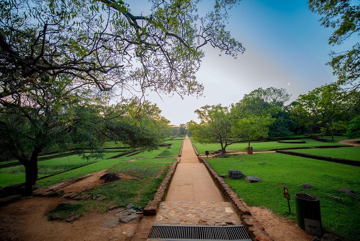 All Inclusive Sigiriya & Dambulla Day Tour from Colombo - Image 2