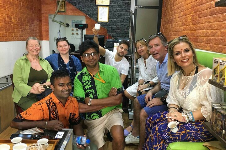 Colombo Bay Tuk Tuk City Tour - Image 3