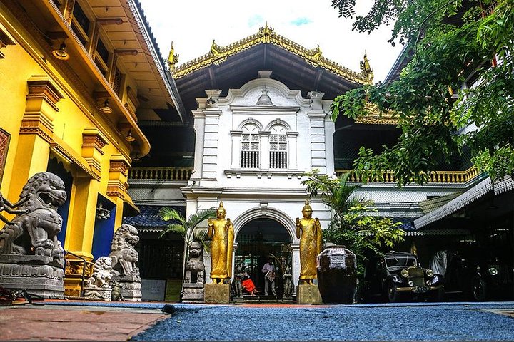 Colombo City Sightseeing - Image 4