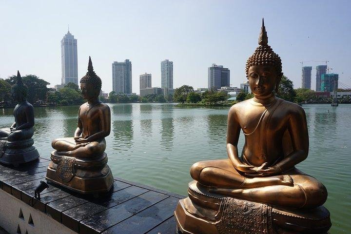 Colombo City Tour -Experience Colombo Like a Local  - Image 1