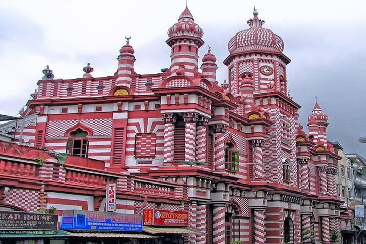 Colombo Port Passenger Jetty Colombo City Kelaniya Temple 4-8 pax - Image 3
