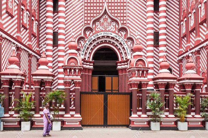 Colombo Sightseeing & Shopping - Image 3