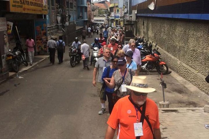 Colombo Walking Tour With Mark Forbs - Image 2