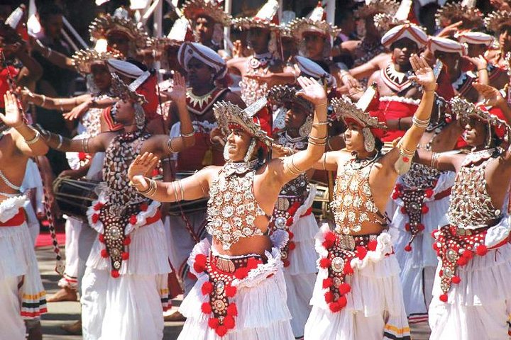 Day Tour of Kandy - Image 4