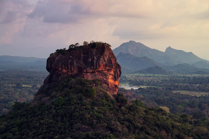 Exploring Paradise (15 Days) - Image 5