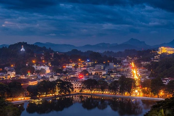 Fabulous 6 Days in Sri Lanka by Mahaweli from Colombo - Image 2