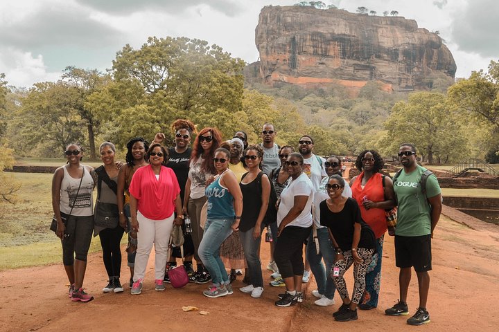 Highlights of Sri Lanka (10 Days) - Image 4