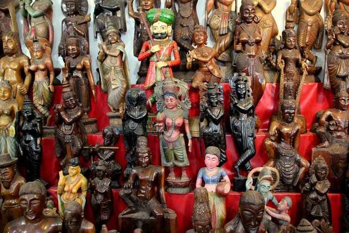 Jewel Hunt Shopping Tour By Car From Colombo Port Passenger Jetty - Image 5