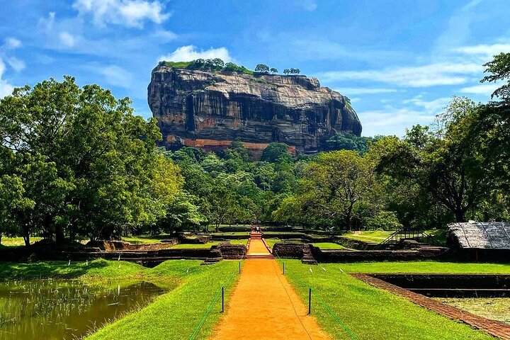Private 7 Days Sri Lanka Tour with Safari and Cultural sites - Image 2