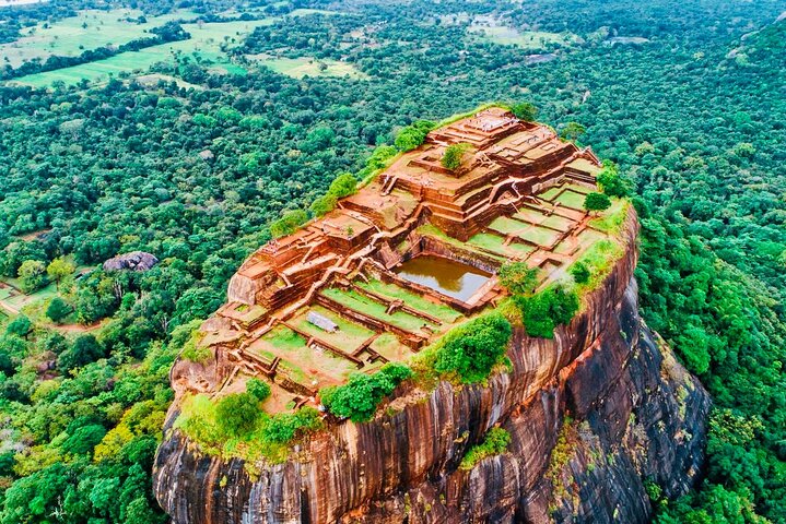 Private Day Trip To Sigiriya Rock and Dambulla Caves From Colombo - Image 2