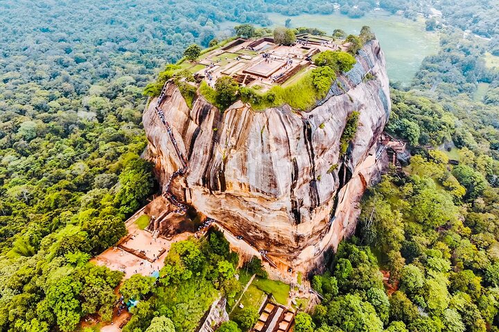 Private Day Trip To Sigiriya Rock and Dambulla Caves From Colombo - Image 5