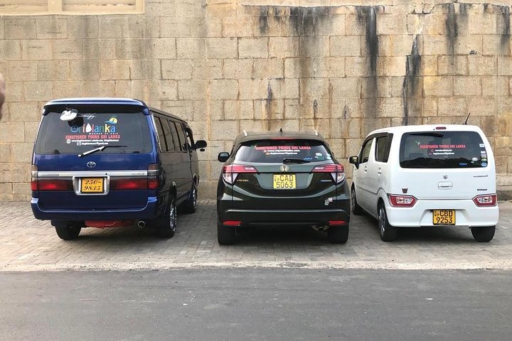 Private Driver for 14 days in Sri Lanka - Image 3