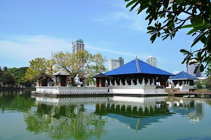 Private Tour of Colombo with Ajeet De Soyza - Image 4