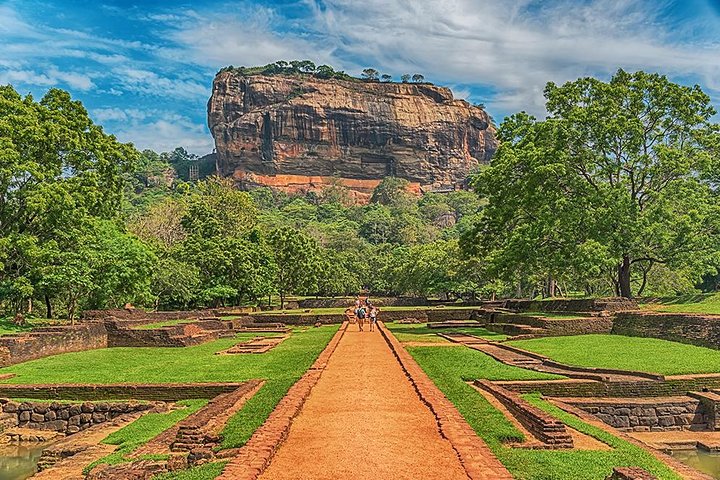 Sri Lanka Car With Driver Private Tour for Two Person for 8 Days. - Image 3