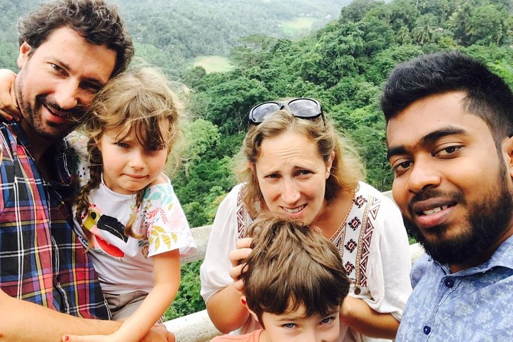 Sri Lanka classic tour 8 Days with private driver,vehicle and H/B accommodations - Image 4
