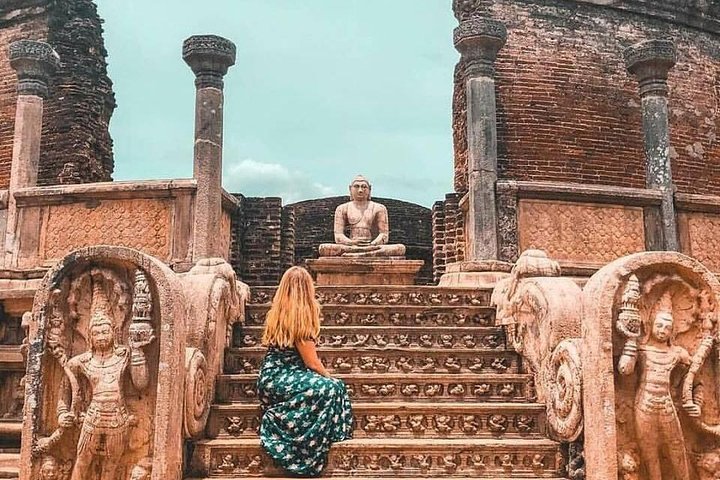 Sri Lanka Cultural Tour 6D /5N with driver, vehicle and H/B accommodations - Image 1