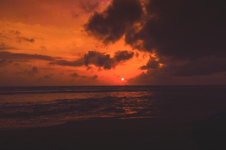 The Secret Escapes (19 Days) - Image 1