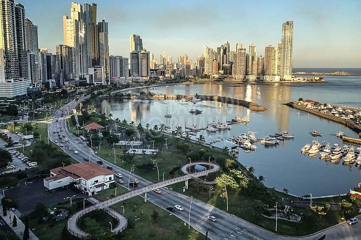 Colon Shore Excursion: Panama City and Canal Private Tour - Image 3