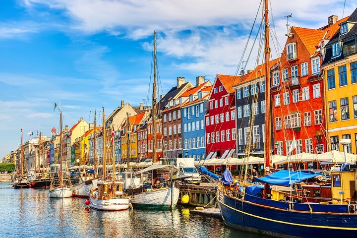Private Tour of Copenhagen and Christiansborg Palace - Image 1
