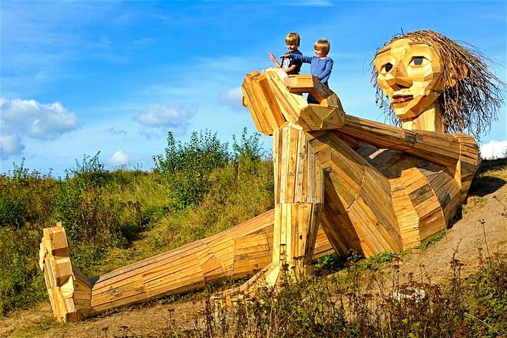 The Forgotten Giants Private Tour BY TESLA - Image 2